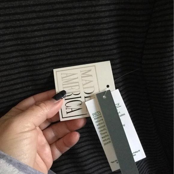 NWT! Peplum top - Picture 3 of 3